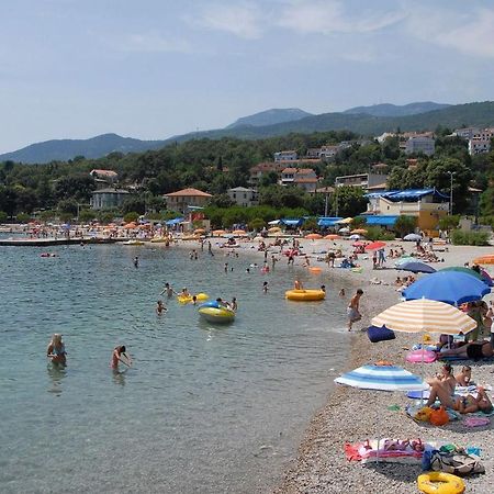 Seaview Apartment Lea Ичичи Экстерьер фото