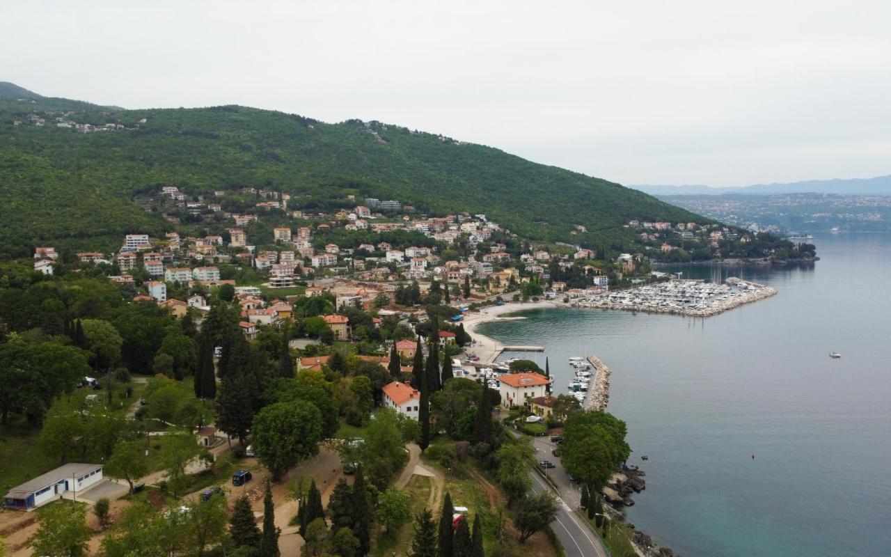 Seaview Apartment Lea Ичичи Экстерьер фото
